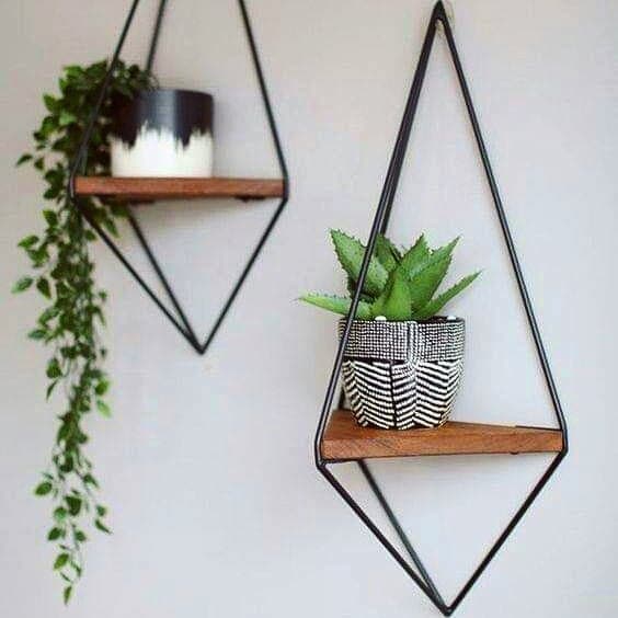 Table basse avec plateau en bois