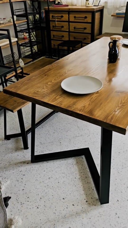 Table de salle à manger